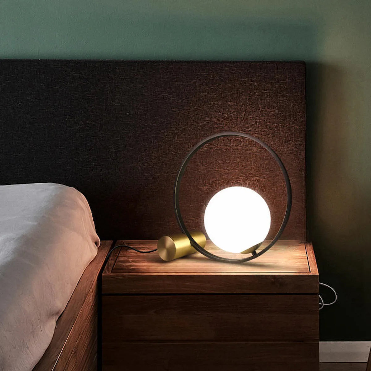 Lampe de salon monumentale pour décoration intérieure style Palace et minimalisme — Maison Oria